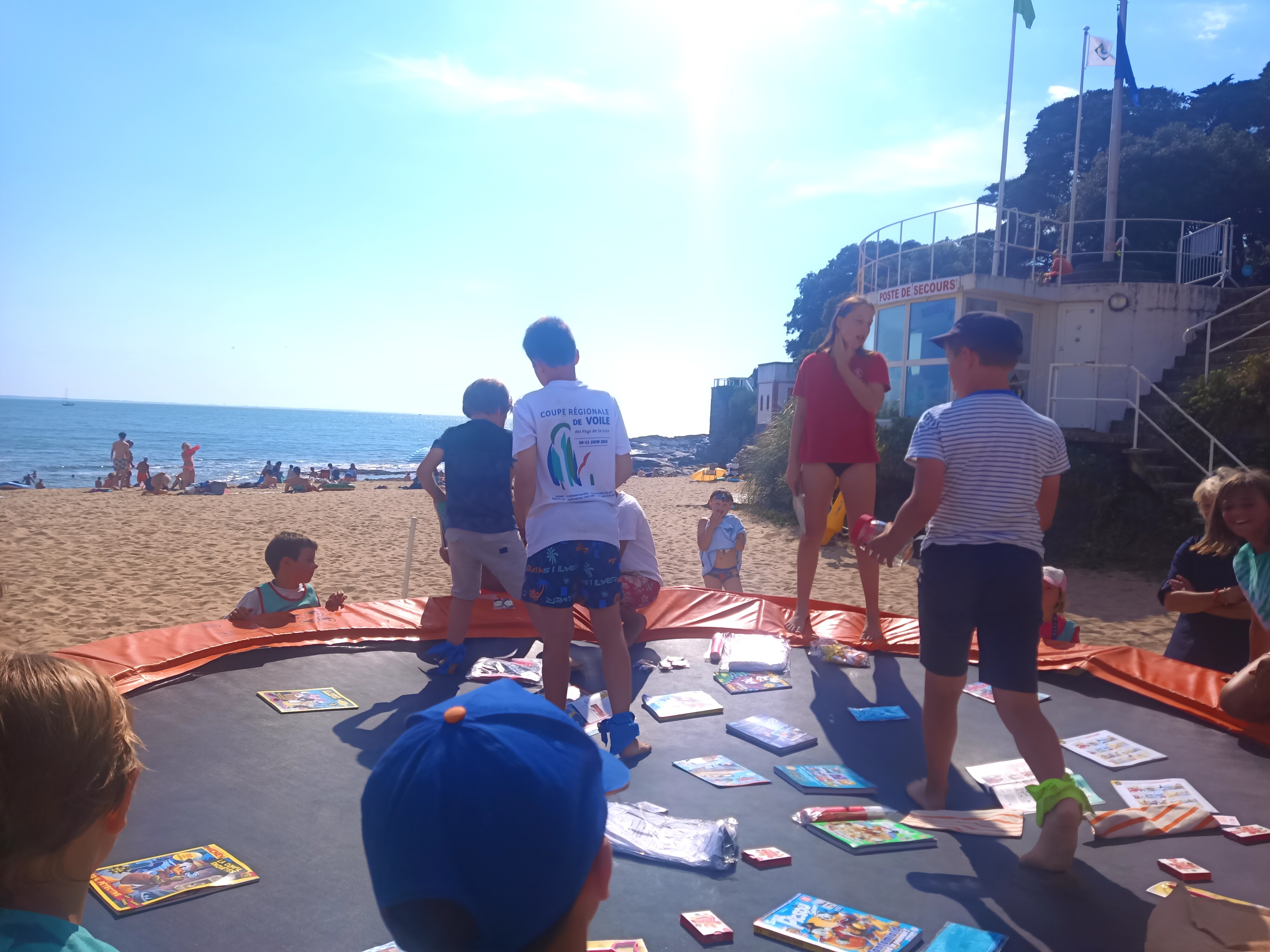 Enfants au Club de Plage Mickey